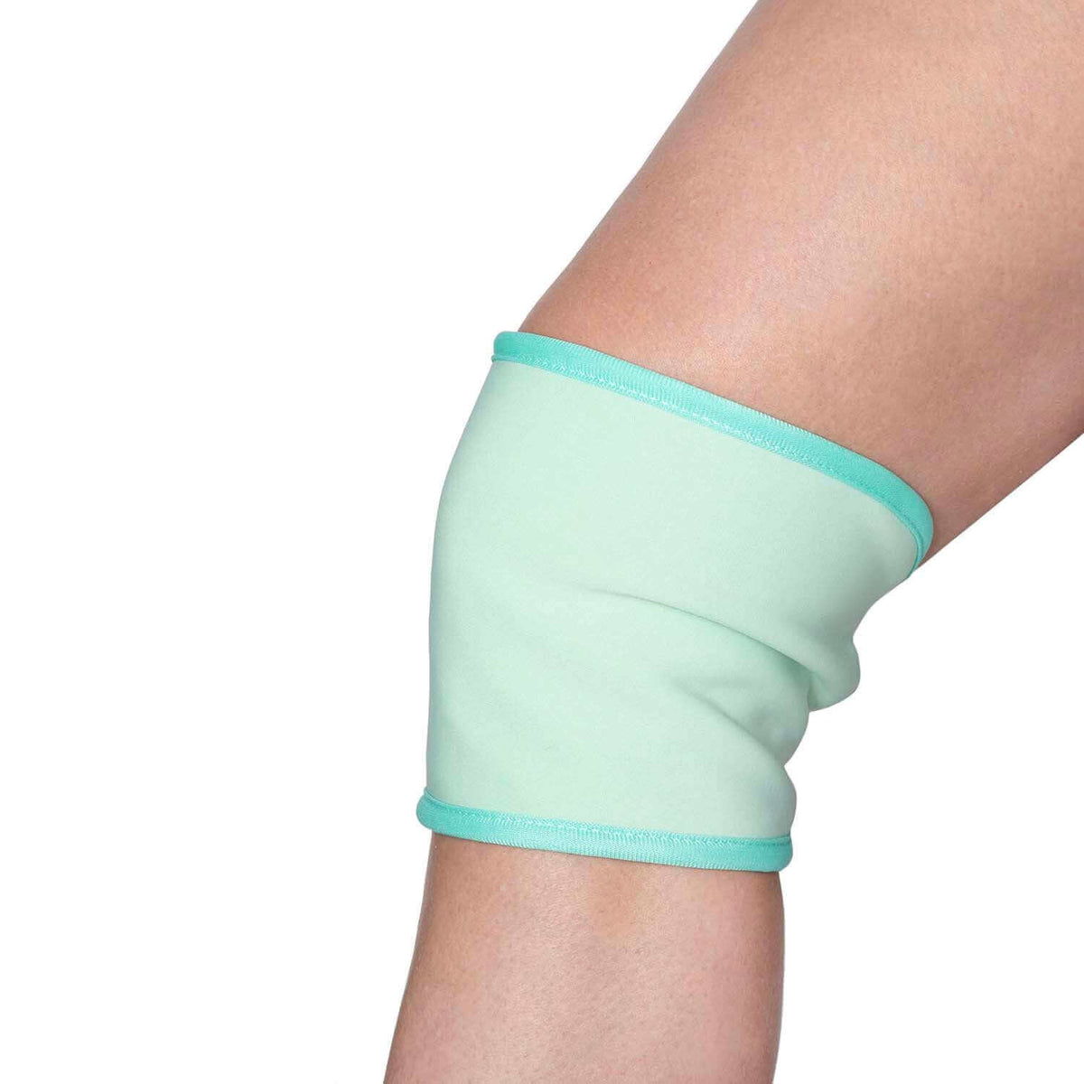 Castor oil for inflammation knee wrap kit for soothing sore joints and enhancing recovery.